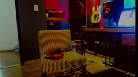 adicta37 online show from November 17, 2025, 2:12 pm