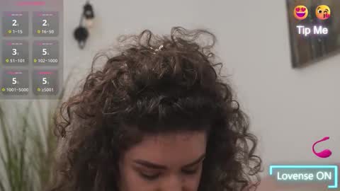 Adisson Fox online show from December 2, 2025, 7:14 am