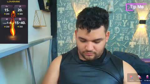 ADONIS online show from October 28, 2025, 8:00 pm