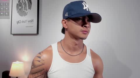 Snapshot of adonis_dlh chatting on January 4, 2025, 3:40 am Adonis online show from January 4, 2025, 3:40 am