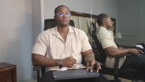 Adonis Knight  online show from December 27, 2024, 9:11 pm