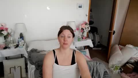 adorable22 online show from February 24, 2026, 2:26 pm