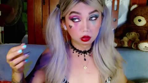 Snapshot of adorableslutxxx chatting on December 15, 2024, 3:02 am jasmine online show from December 15, 2024, 3:02 am