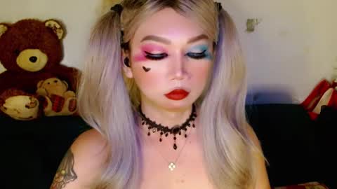 Snapshot of adorableslutxxx chatting on March 12, 2025, 9:13 pm jasmine online show from March 12, 2025, 9:13 pm