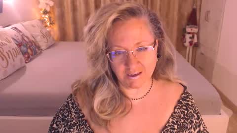 Cryna online show from December 21, 2025, 11:06 am