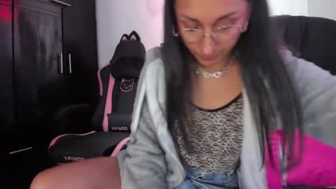 Adrena10 online show from January 4, 2025, 6:30 pm