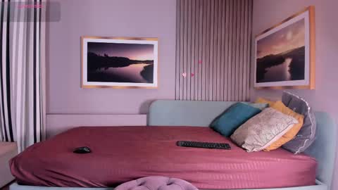 adri online show from April 5, 2026, 9:34 pm