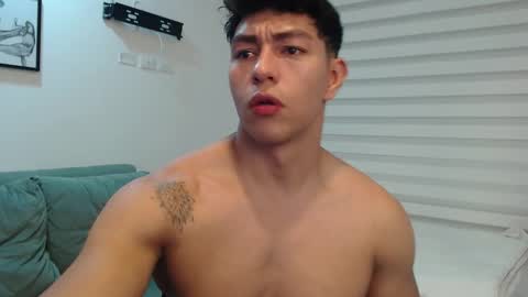 Adrian del Mar online show from February 22, 2026, 4:38 pm