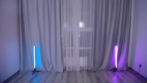 Snapshot of adriana_meow246 chatting on December 1, 2025, 3:28 pm Adriana online show from December 1, 2025, 3:28 pm