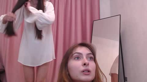 Snapshot of adriana_meow246 chatting on February 23, 2026, 7:11 pm Adriana online show from February 23, 2026, 7:11 pm