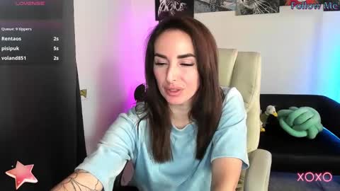 Adriana online show from February 27, 2025, 7:04 pm