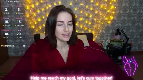 Adriana online show from December 17, 2025, 7:31 pm