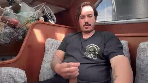 adriiiiiiiiano online show from February 9, 2026, 3:38 pm