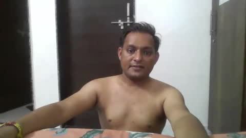 adudeandsexy online show from May 9, 2026, 3:39 pm