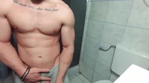 Mrrfitt online show from February 6, 2025, 4:25 pm