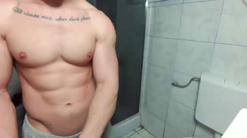 Mrrfitt online show from February 7, 2025, 9:15 pm