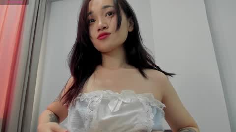 Aenie online show from January 10, 2025, 7:25 am