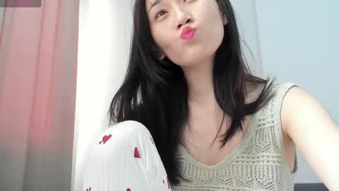 Aenie online show from February 22, 2025, 9:23 am