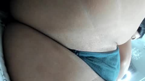 Snapshot of aeenna chatting on October 23, 2025, 9:57 pm aeenna online show from October 23, 2025, 9:57 pm