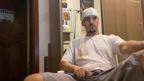 Luci online show from November 6, 2025, 3:40 am