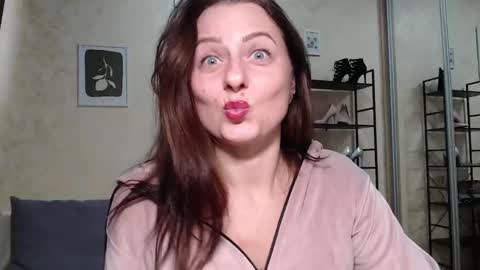 afi_black_coffee online show from February 10, 2025, 10:42 am