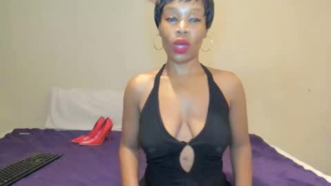 AfricanSquirtQueen online show from April 21, 2026, 11:51 pm