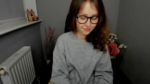 Snapshot of afinacutie chatting on February 1, 2025, 8:18 am Afina online show from February 1, 2025, 8:18 am