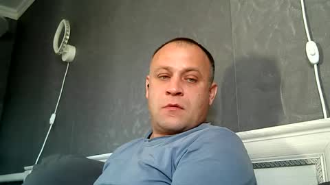 Sasha online show from October 31, 2025, 7:09 am