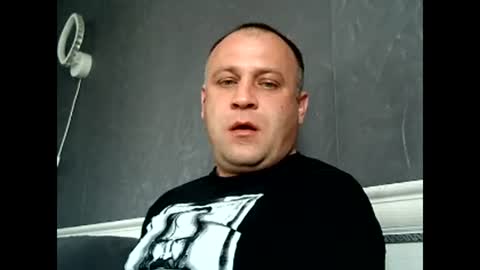 Sasha online show from April 3, 2026, 5:49 am