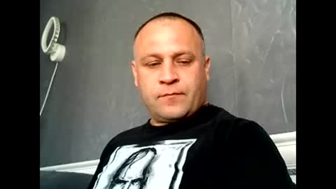 Snapshot of afonya342 chatting on April 19, 2026, 6:46 am Sasha online show from April 19, 2026, 6:46 am