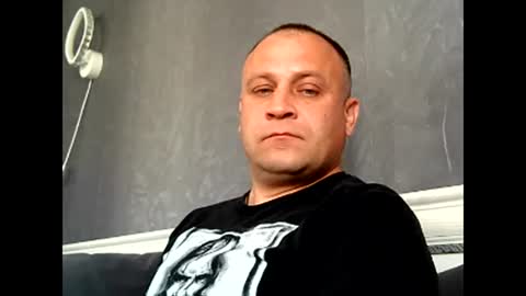 Snapshot of afonya342 chatting on April 22, 2026, 5:32 am Sasha online show from April 22, 2026, 5:32 am