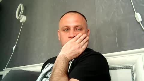 Snapshot of afonya342 chatting on April 23, 2026, 6:25 am Sasha online show from April 23, 2026, 6:25 am