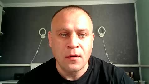 Snapshot of afonya342 chatting on April 24, 2026, 6:05 am Sasha online show from April 24, 2026, 6:05 am