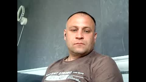 Snapshot of afonya342 chatting on April 30, 2026, 6:31 am Sasha online show from April 30, 2026, 6:31 am
