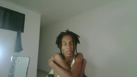 Snapshot of africadeluxe chatting on April 15, 2026, 4:03 pm Africa online show from April 15, 2026, 4:03 pm