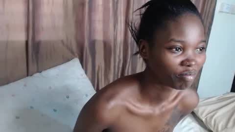 Snapshot of africana_slimqueen chatting on July 12, 2026, 11:12 am africana_slimqueen online show from July 12, 2026, 11:12 am