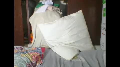 PHOEBE online show from April 2, 2026, 7:50 am