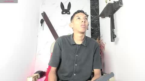 Snapshot of afrodita_n_ares_ chatting on September 19, 2025, 7:36 pm afrodita n ares online show from September 19, 2025, 7:36 pm