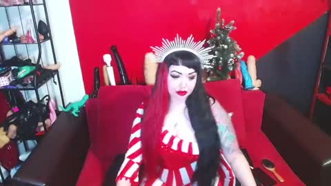 Snapshot of afroditagun666 chatting on December 23, 2024, 6:16 pm AfroditaGun666 online show from December 23, 2024, 6:16 pm