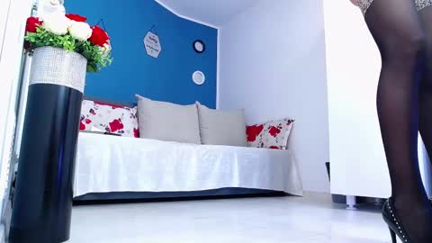 Amalia online show from February 25, 2025, 4:21 pm