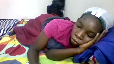 Snapshot of afronubians_ chatting on January 29, 2025, 5:09 am pink and josphen online show from January 29, 2025, 5:09 am