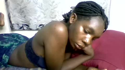 Snapshot of afronubians_ chatting on February 2, 2025, 6:31 pm pink and josphen online show from February 2, 2025, 6:31 pm