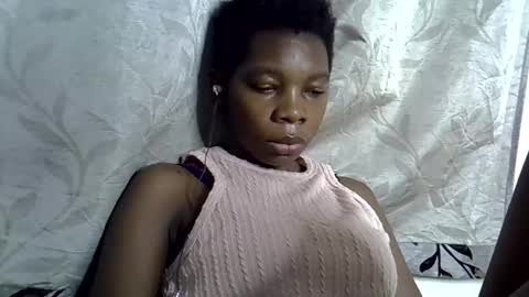 Snapshot of afronubians_ chatting on March 4, 2025, 5:21 am pink and josphen online show from March 4, 2025, 5:21 am