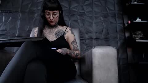  Miss Agata  online show from December 18, 2025, 8:59 pm