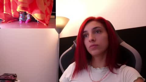 Agata Collinss online show from February 4, 2026, 2:01 pm