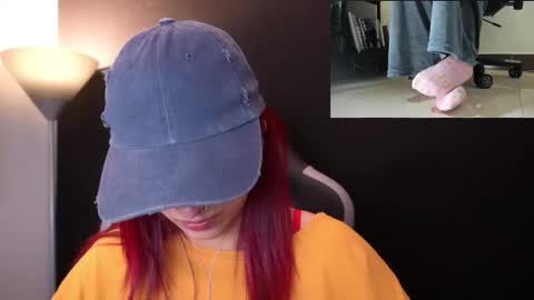 Agata Collinss online show from February 15, 2026, 12:40 am