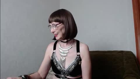 Agatha online show from November 26, 2025, 1:12 pm