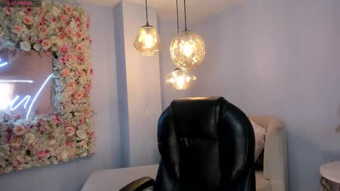 Agatha online show from February 9, 2026, 9:30 pm