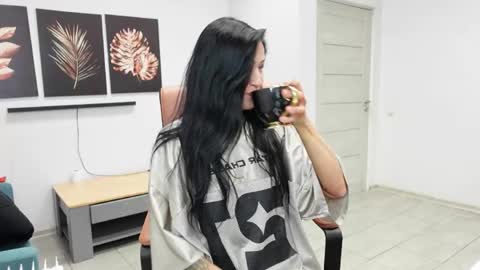 Agelina Lilly Laura online show from March 24, 2026, 9:20 pm