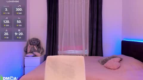 Polly online show from March 4, 2026, 3:40 pm